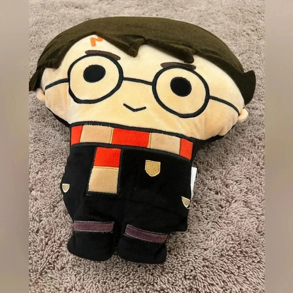 Harry Potter plush cartoon character pillow shaped aprox 12x15 in - Picture 3 of 8